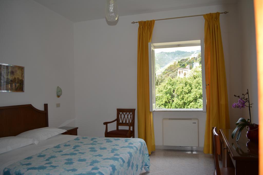 Hotel Maronti Barano dʼIschia Habitación foto